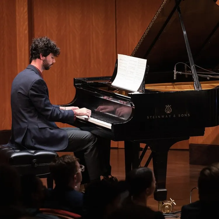 Gabriel Schillinger-Hyman